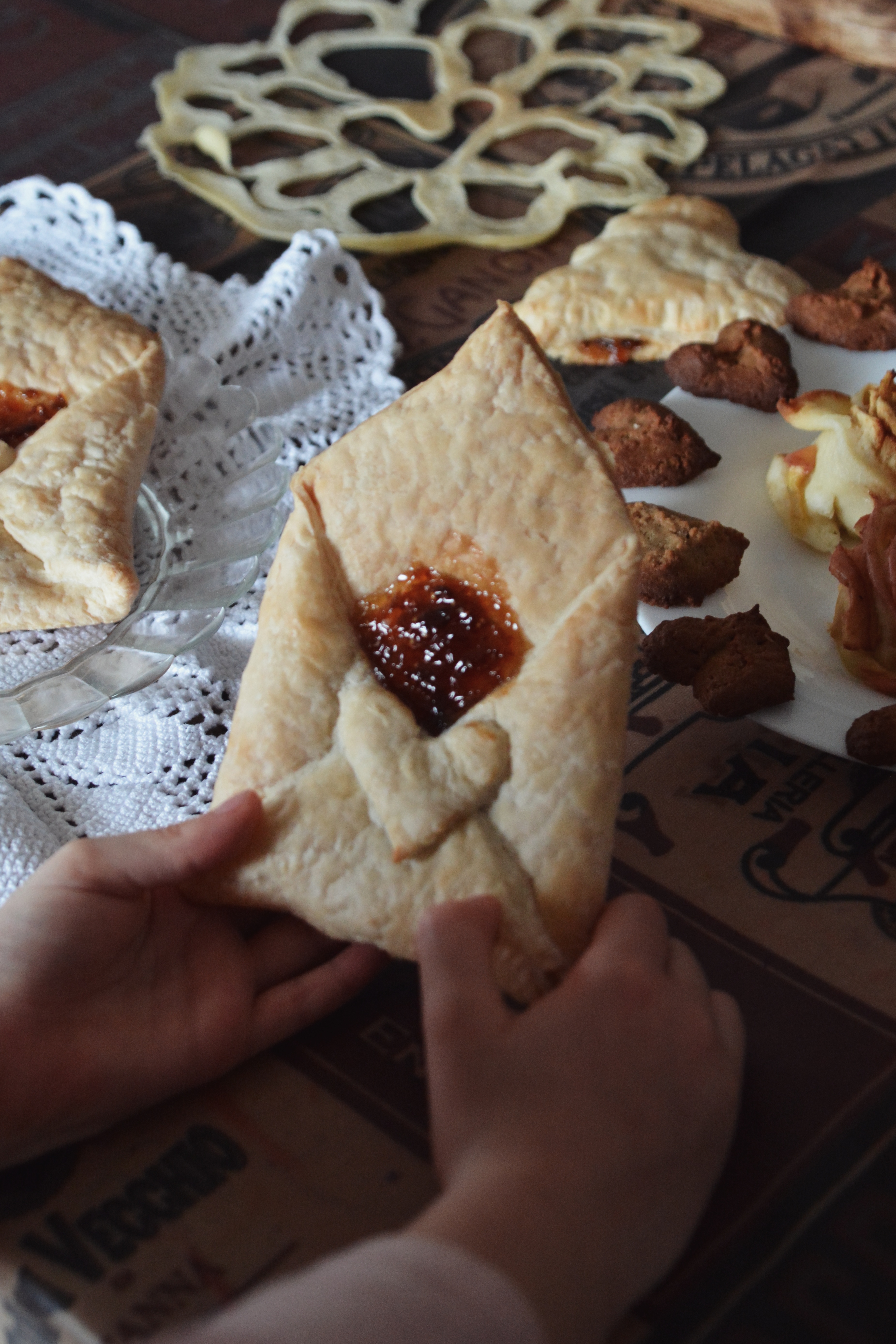 Envelope cookies