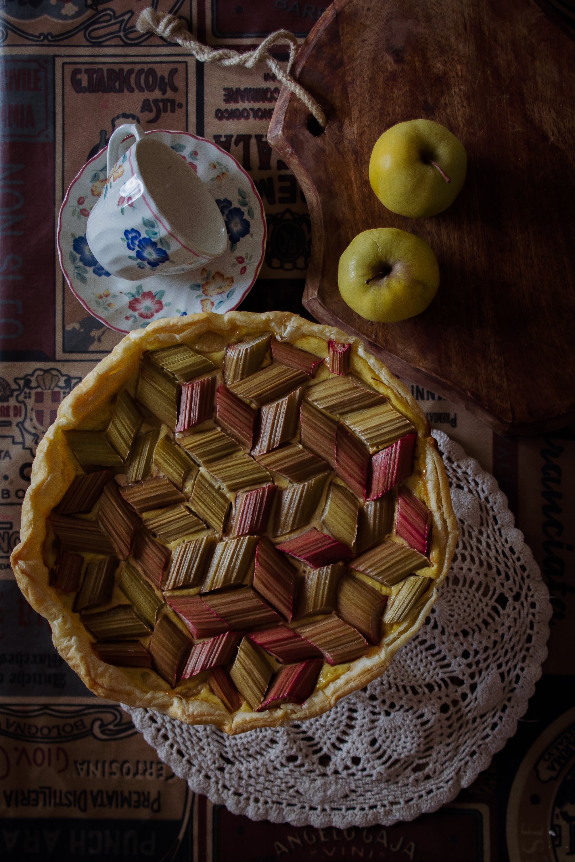 Geometric rhubarb pie