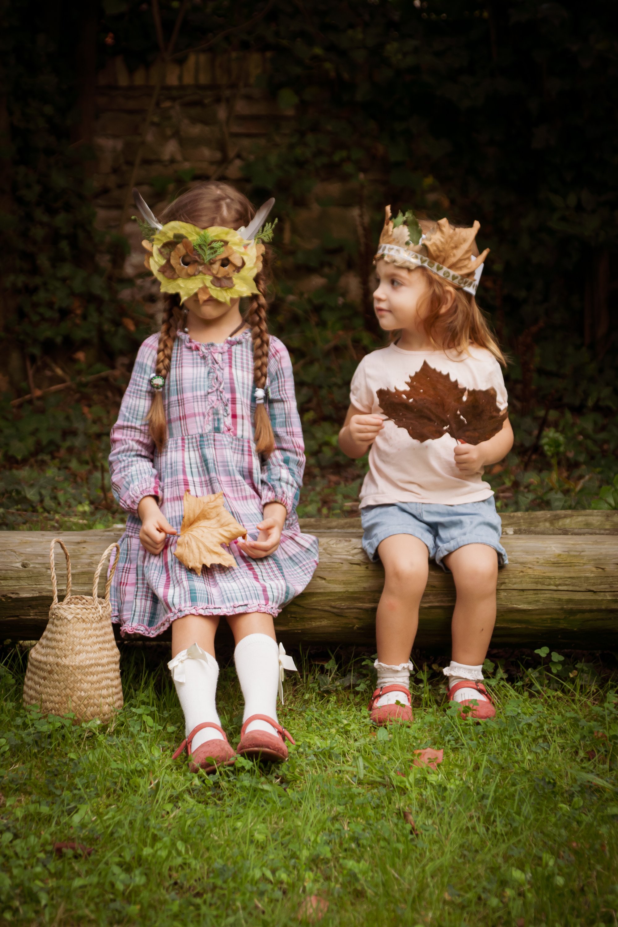 Autumn masks with leaves for kids
