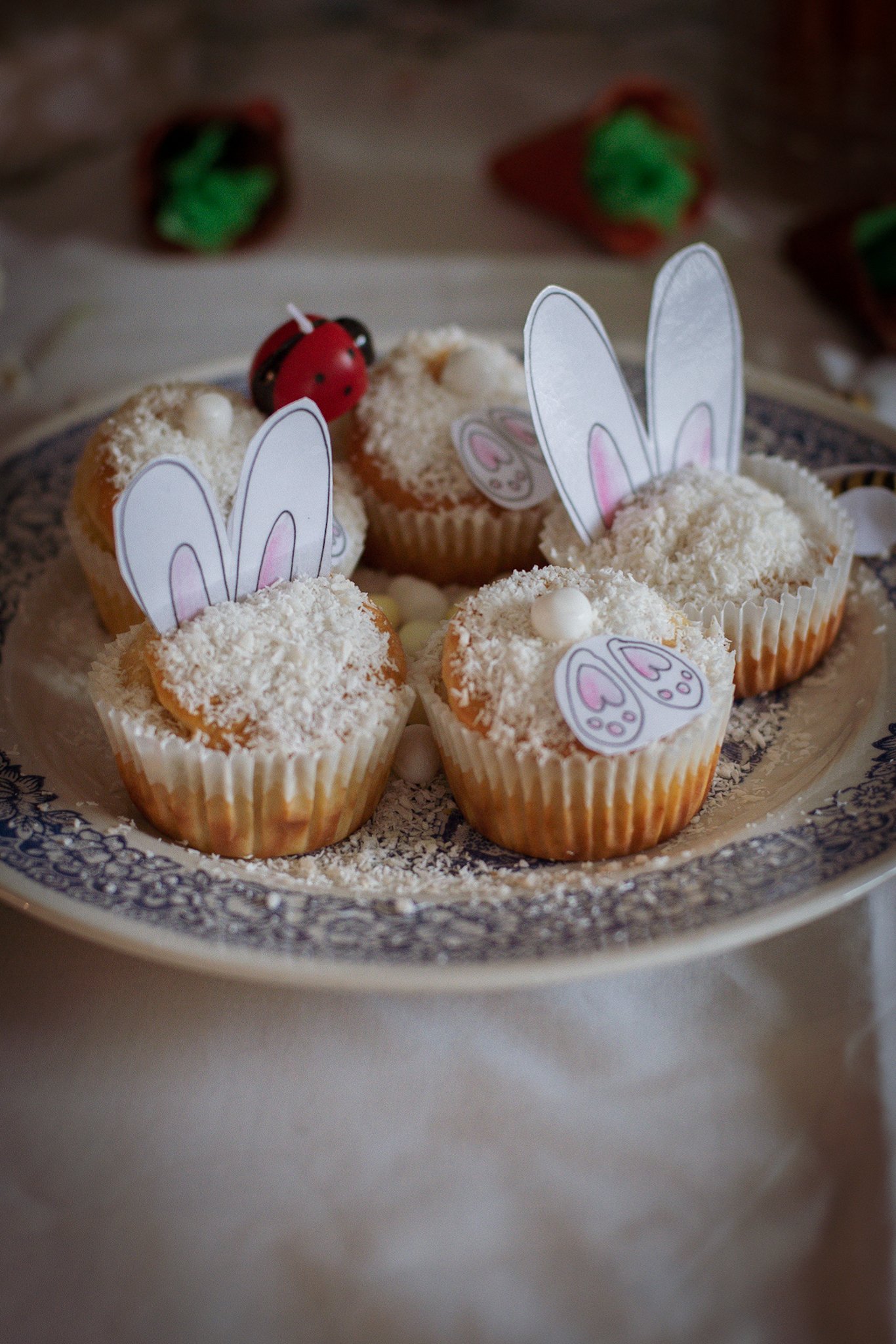 DIY bunny cupcakes