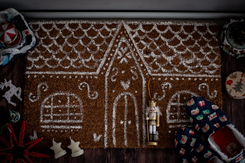 Diy gingerbread house doormat