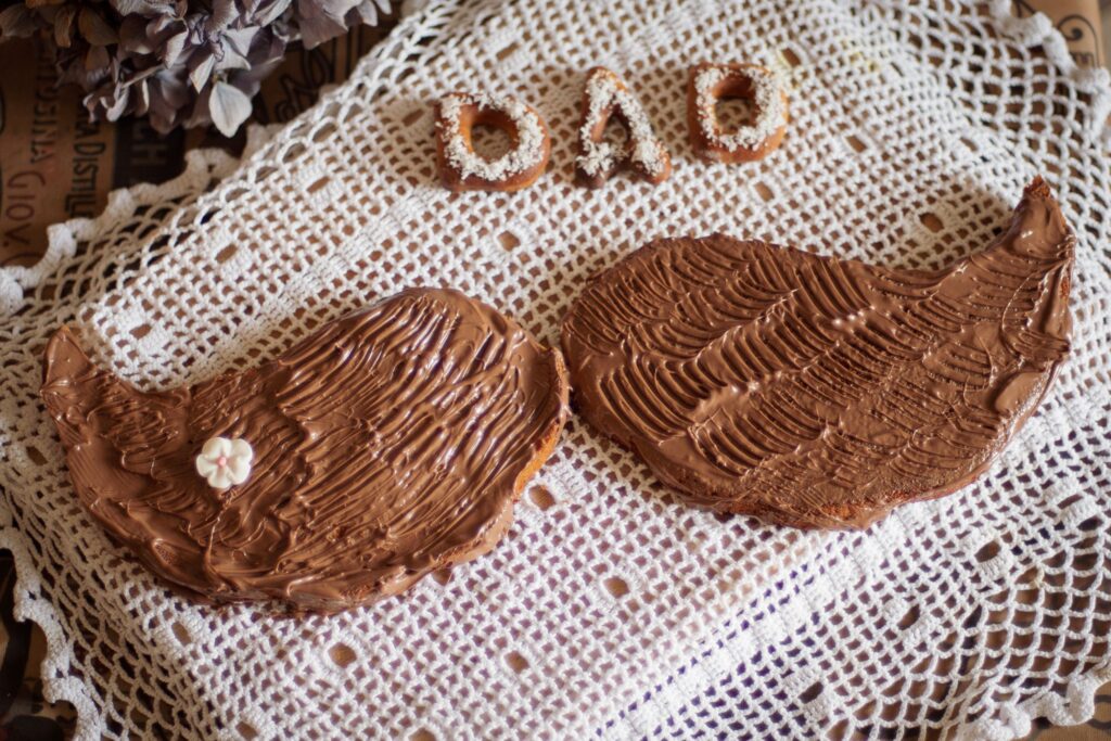 Moustache shaped cake