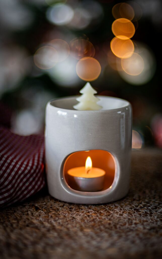 Essential oil wax diffusers